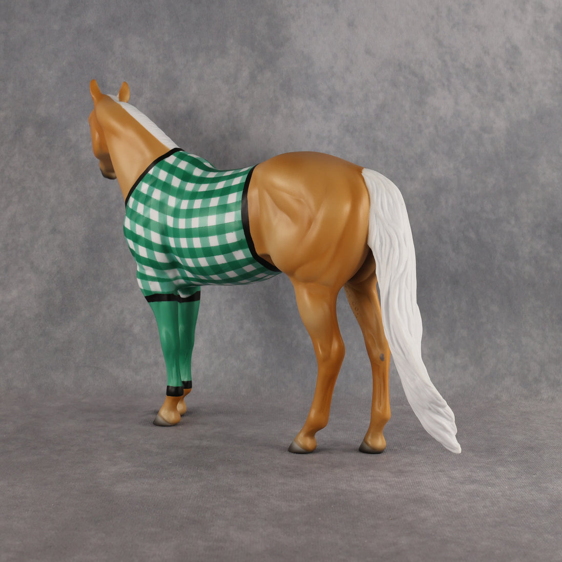 Sweater Weather OOAK Ideal Stock Horse by Madi Wiseman DDOOAKs26