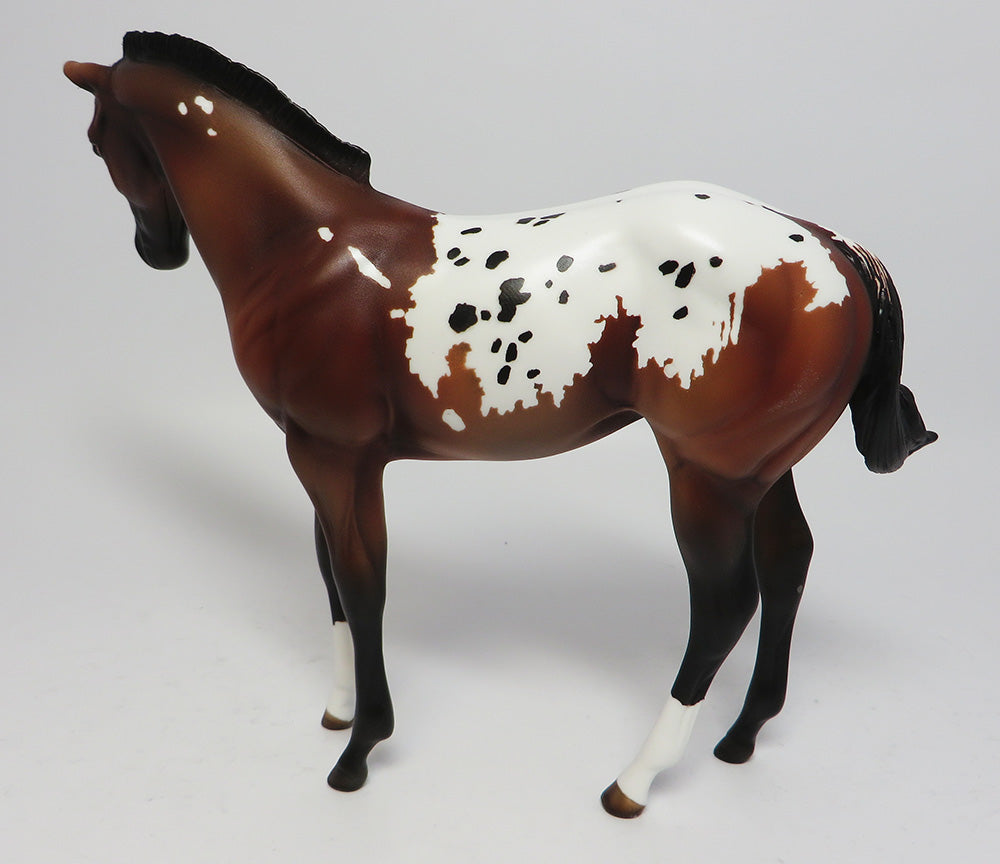 WHIP~OOAK BAY BLANKET APPALOOSA WEANLING MODEL HORSE 4/20