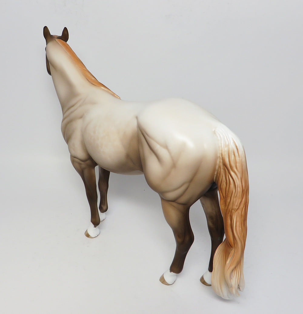 RADIO HEAD~OOAK CHESTNUT REVERSE DAPPLE ROAN ISH MODEL HORSE BY SHERYL LEISURE 4/18