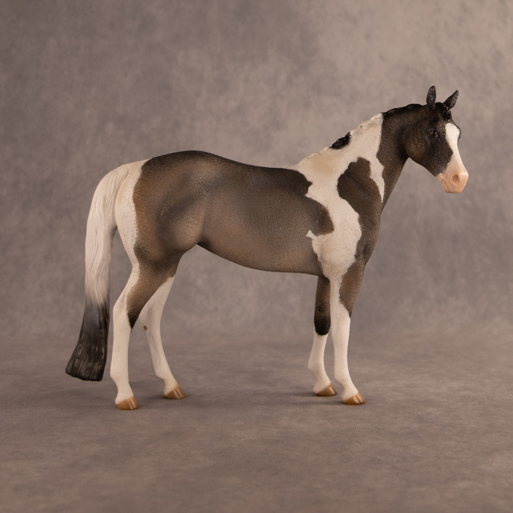 Act of Grace OOAK EFCM Ideal Stock Horse by Kristen Cermele EQ26