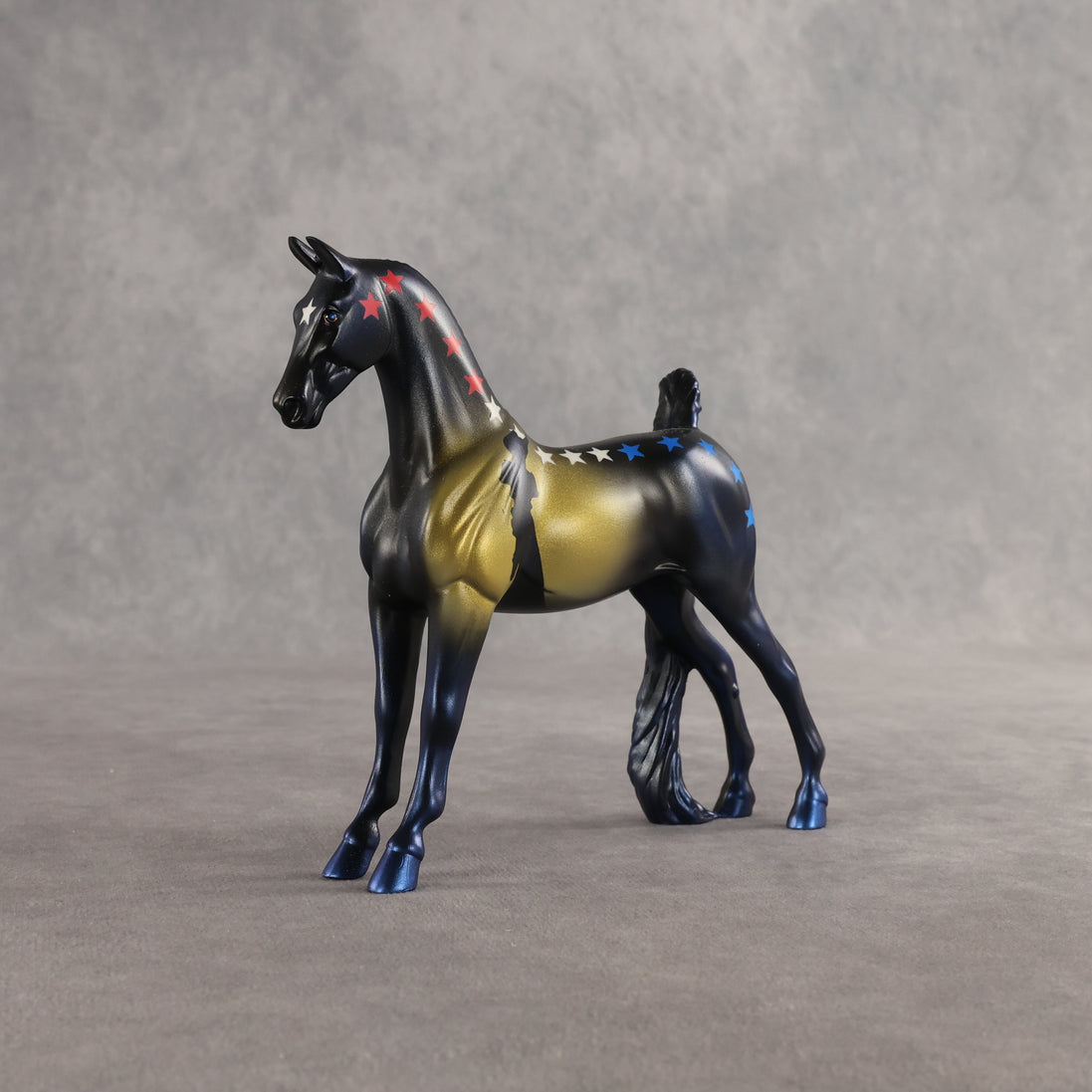 Community LE-5 Pebble Saddlebred by Enrique Duarte WC26