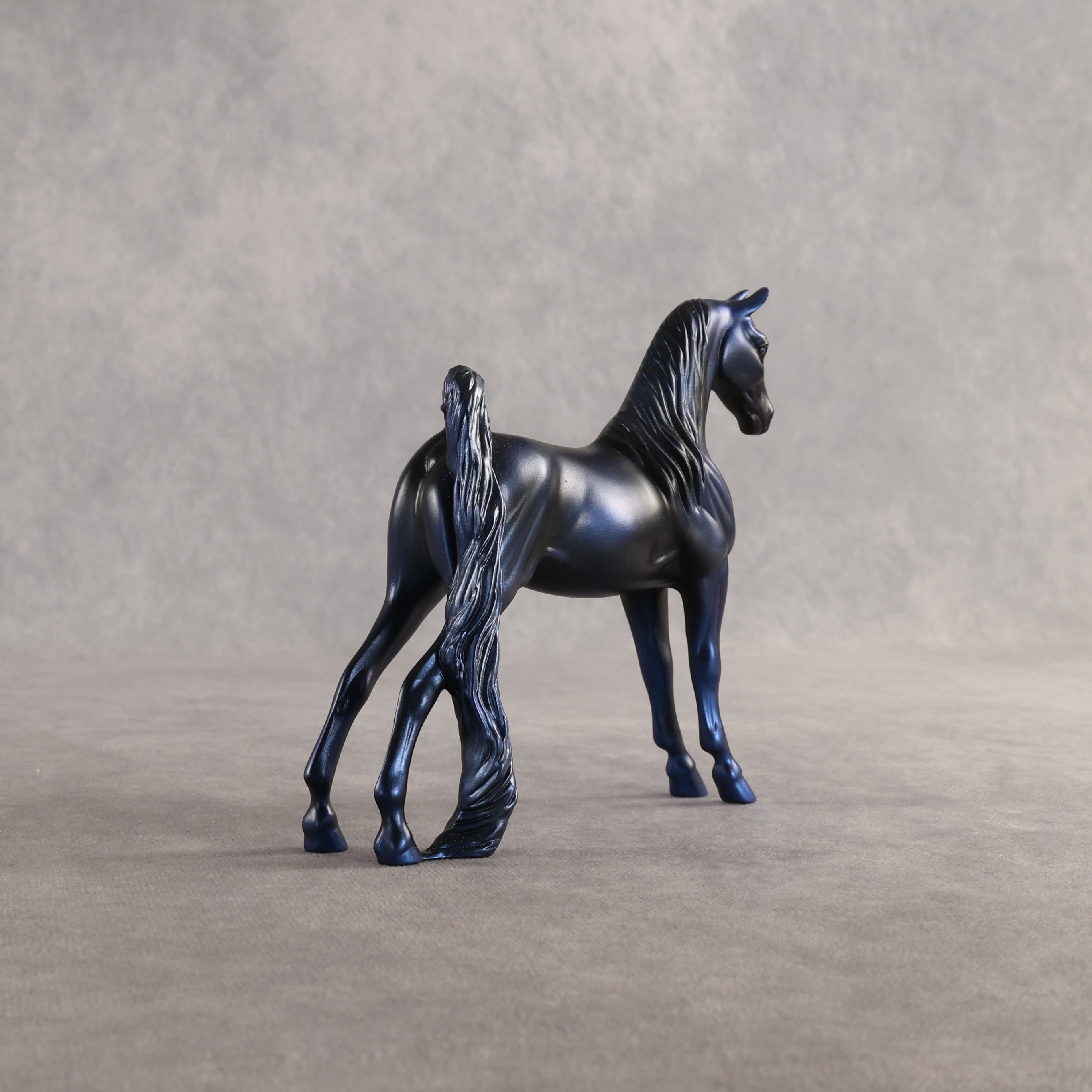 Community LE-5 Pebble Saddlebred by Enrique Duarte WC26