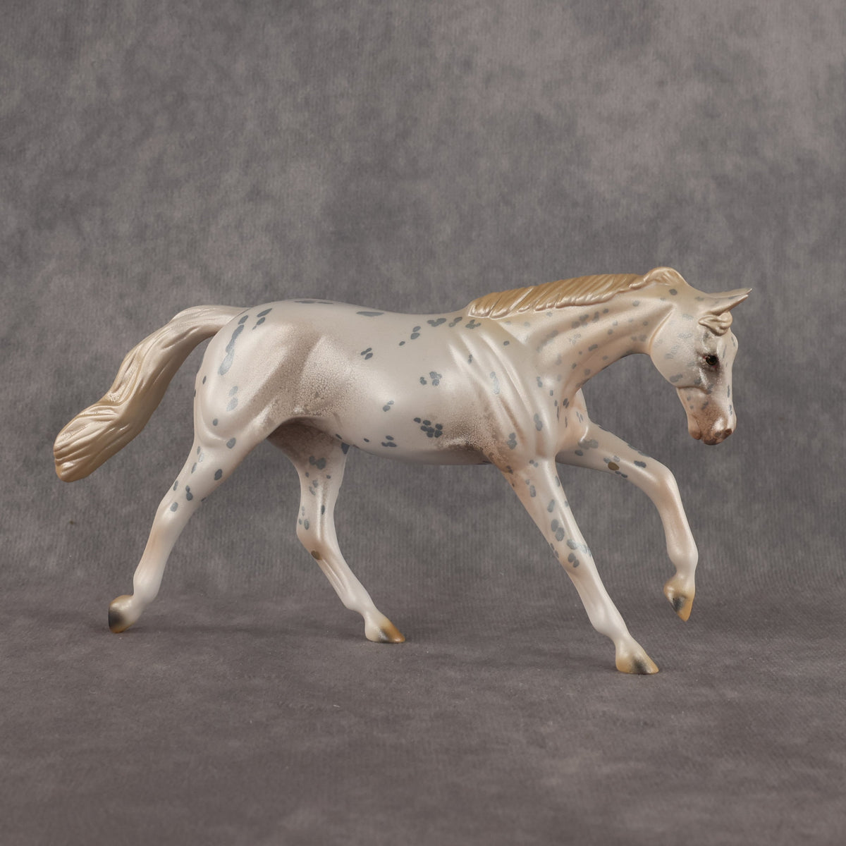 Appy Daze OOAK Pebble Stock Horse by Anna Rieck LHS26