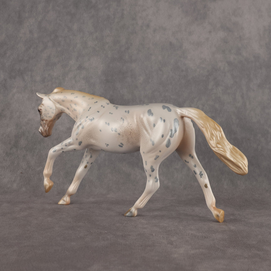 Appy Daze OOAK Pebble Stock Horse by Anna Rieck LHS26
