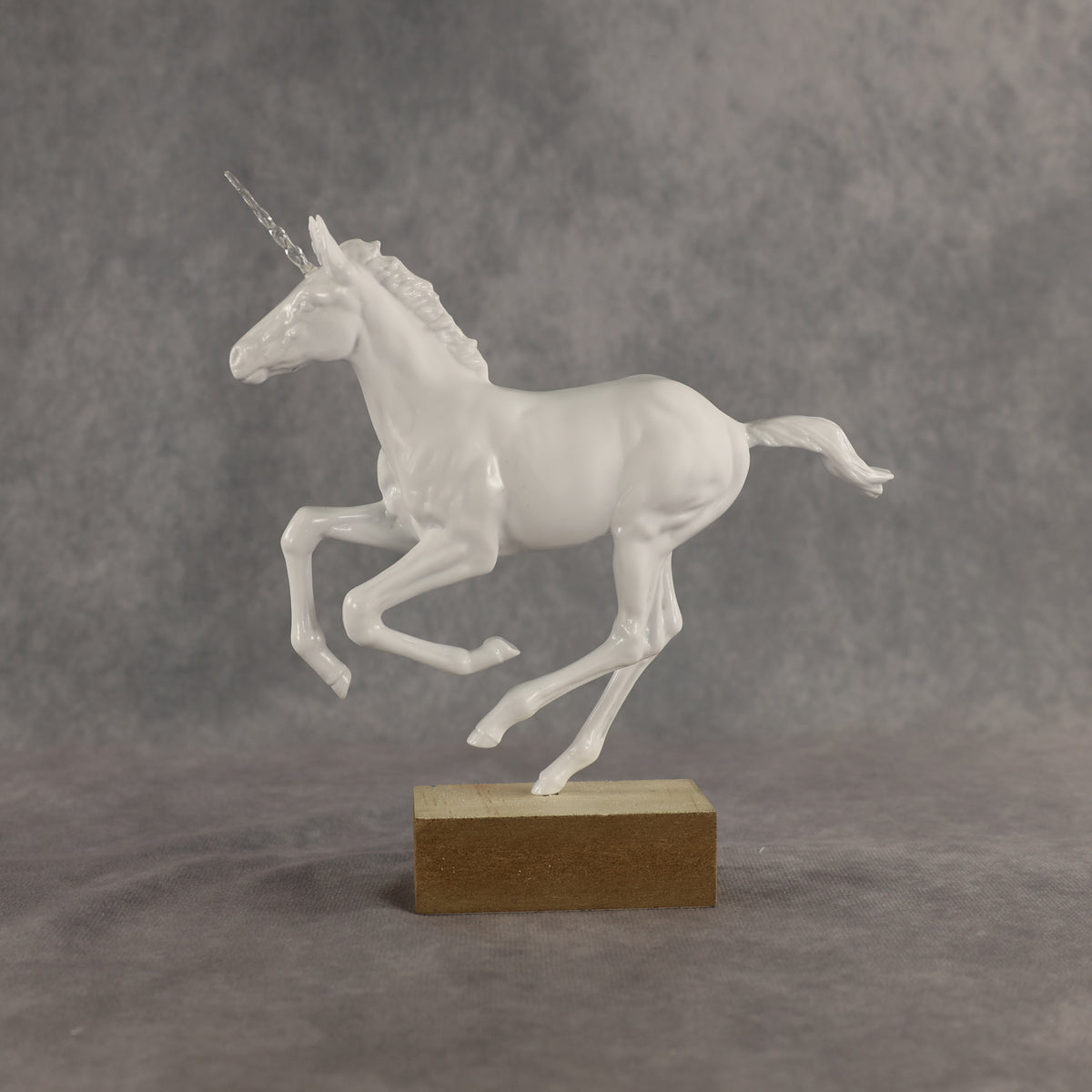 April Special Design-A-Horse FCM Pimento SDAH26