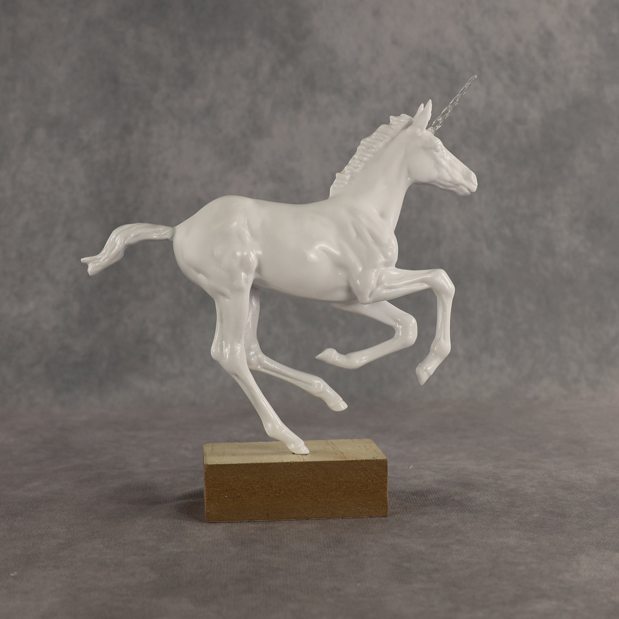 April Special Design-A-Horse FCM Pimento SDAH26