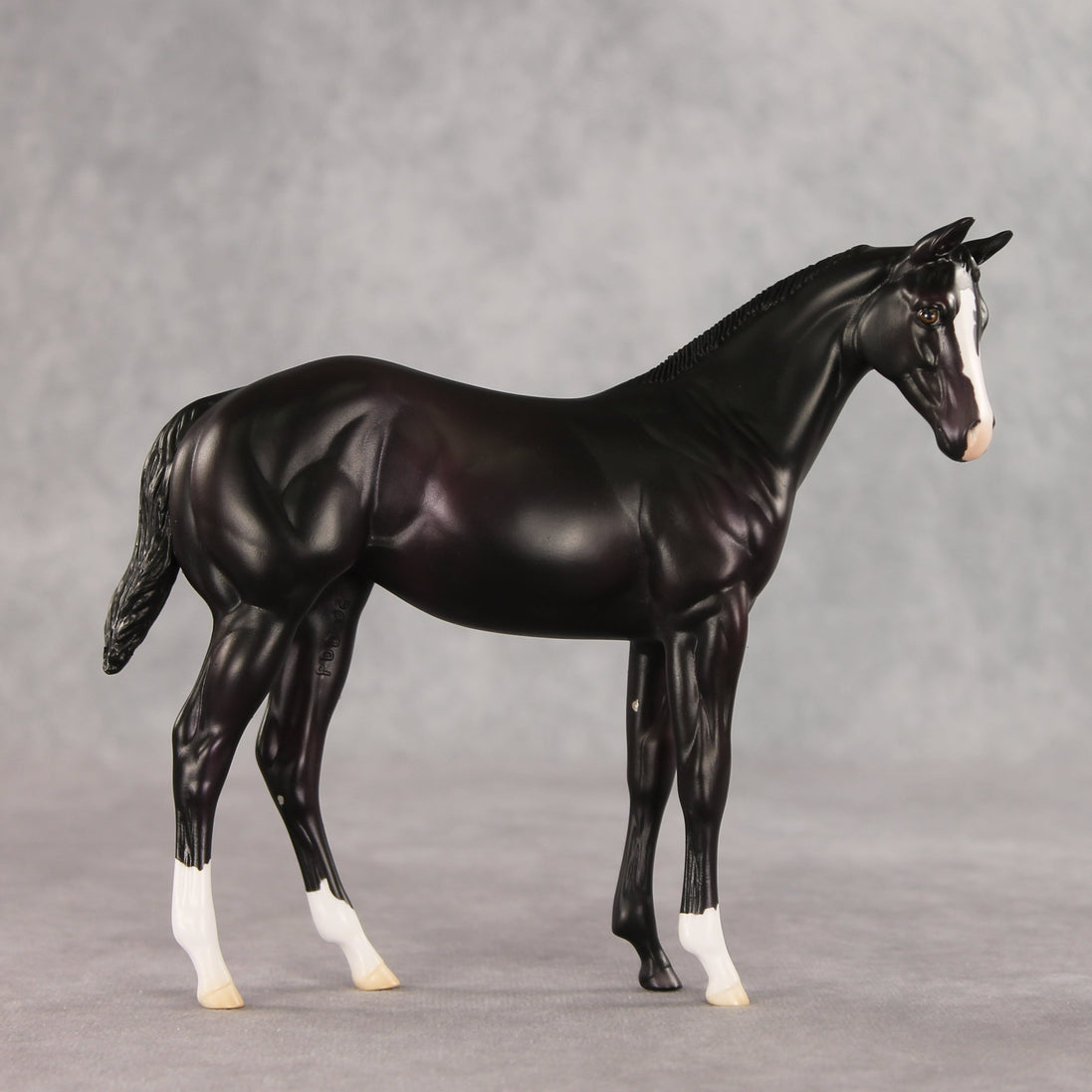 Aubergine OOAK Stock Horse Weanling by Jess Hamill VV26