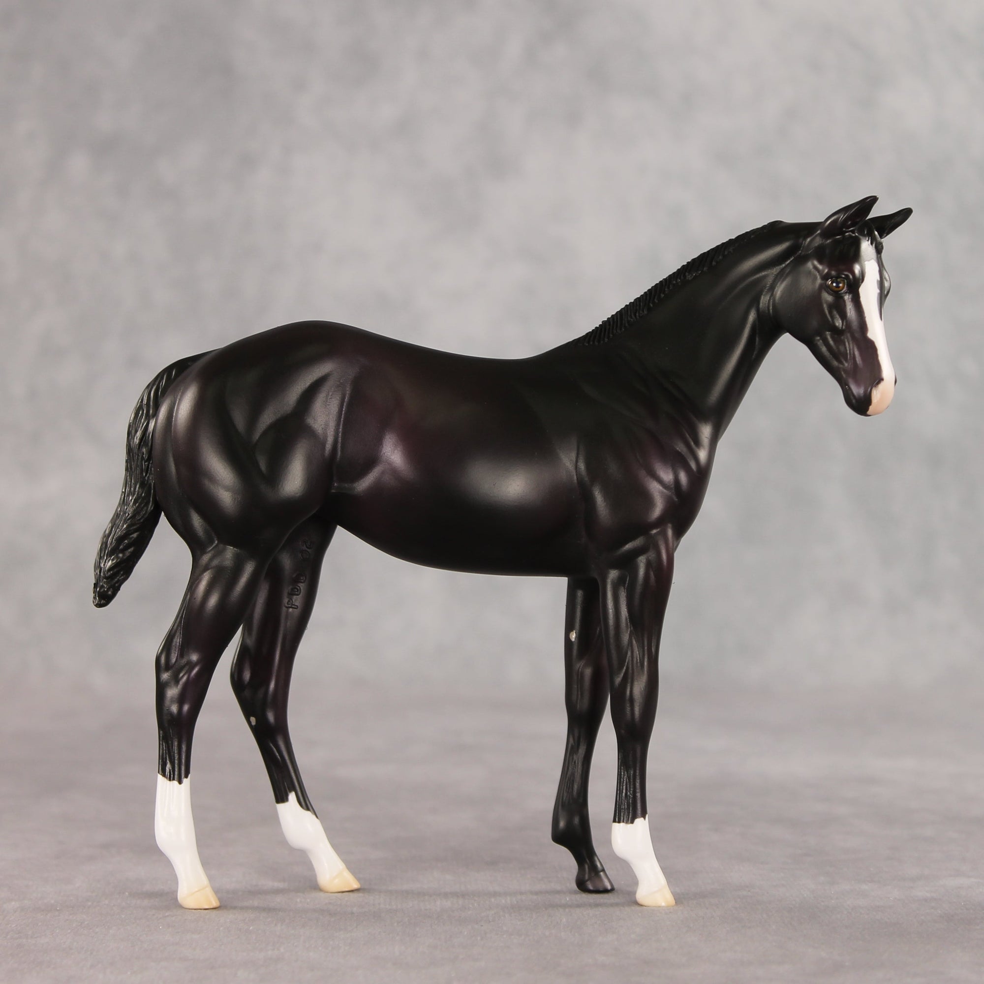 Aubergine OOAK Stock Horse Weanling by Jess Hamill VV26