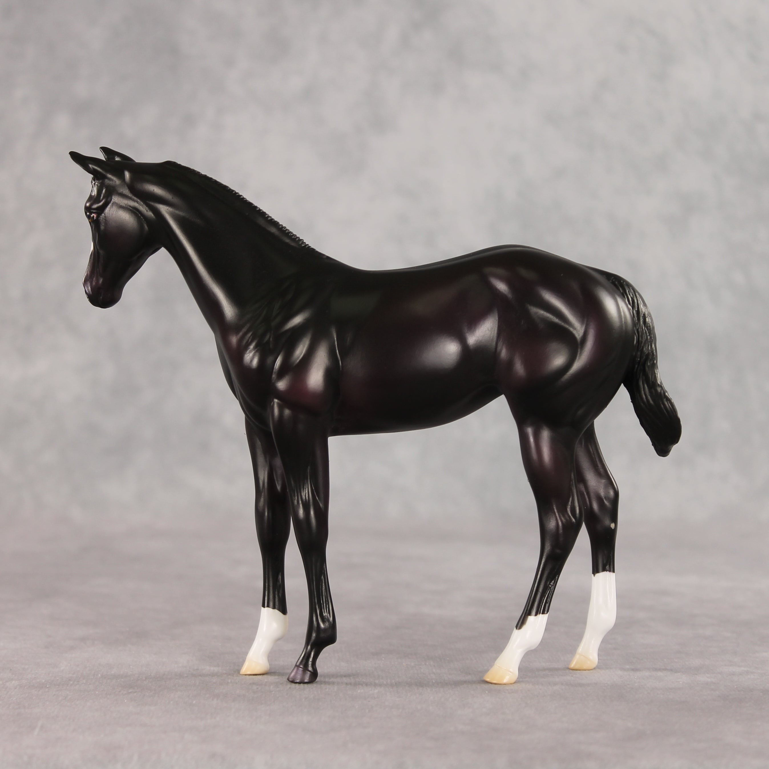 Aubergine OOAK Stock Horse Weanling by Jess Hamill VV26