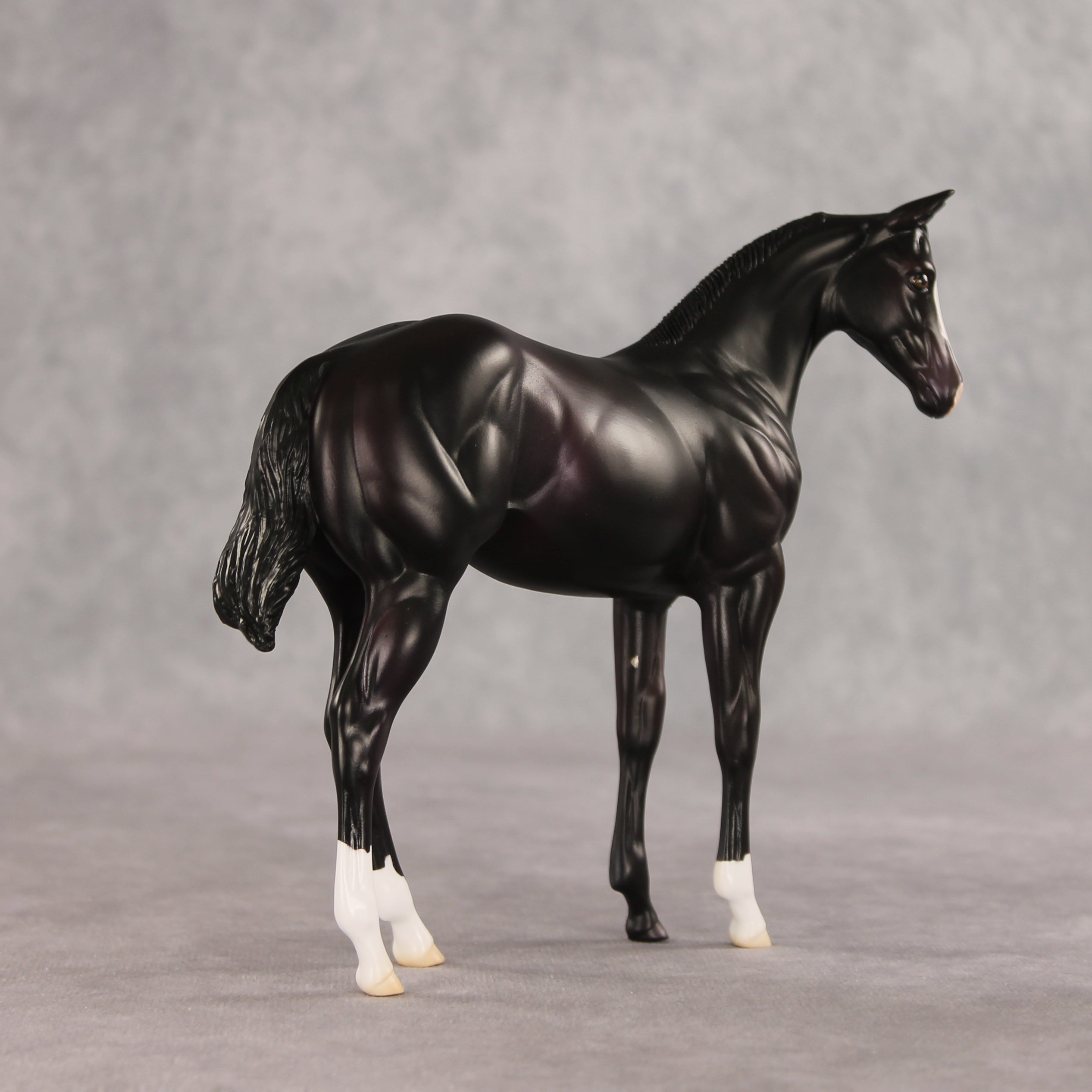 Aubergine OOAK Stock Horse Weanling by Jess Hamill VV26