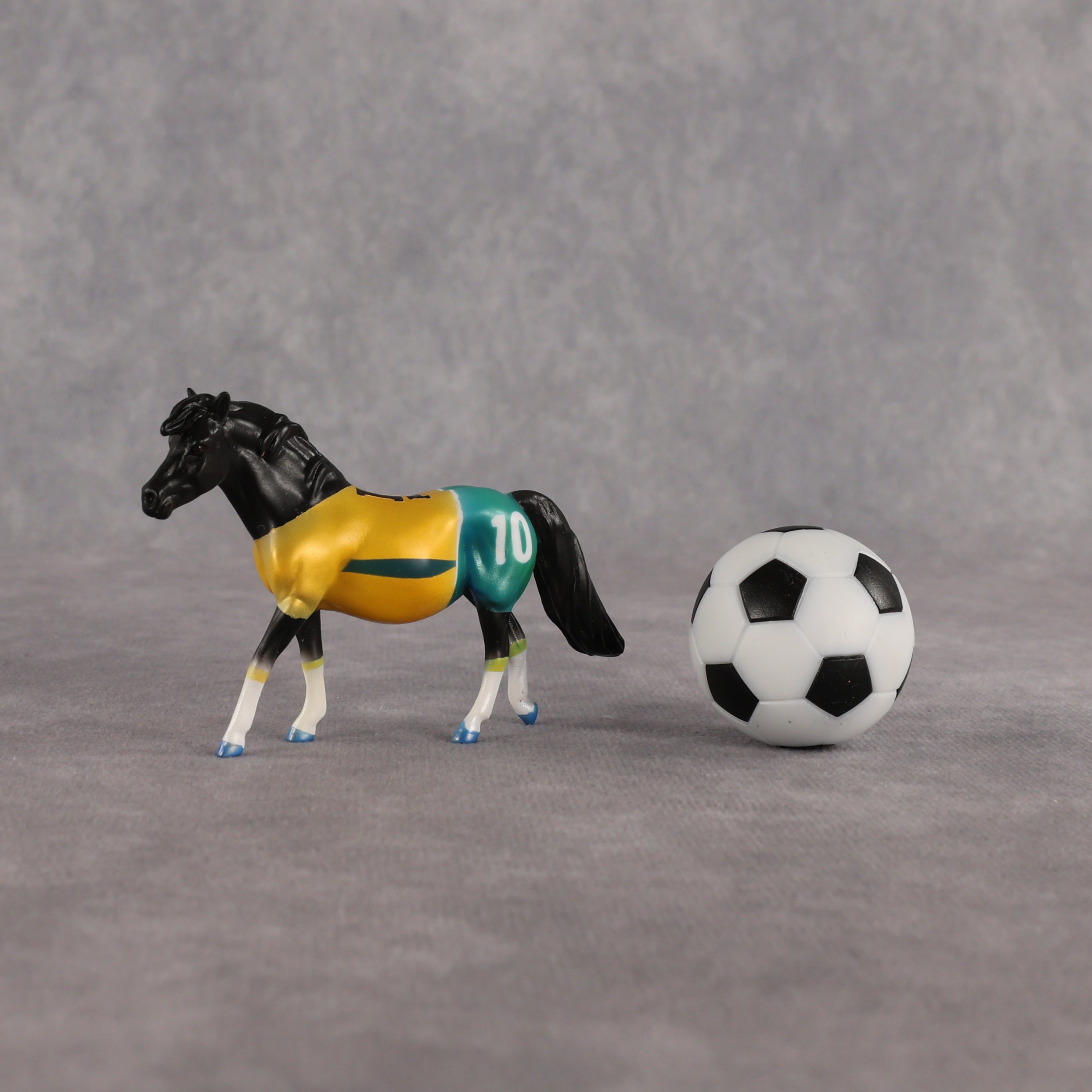 Australia OOAK Chip Pony by Enrique Duarte SCD26
