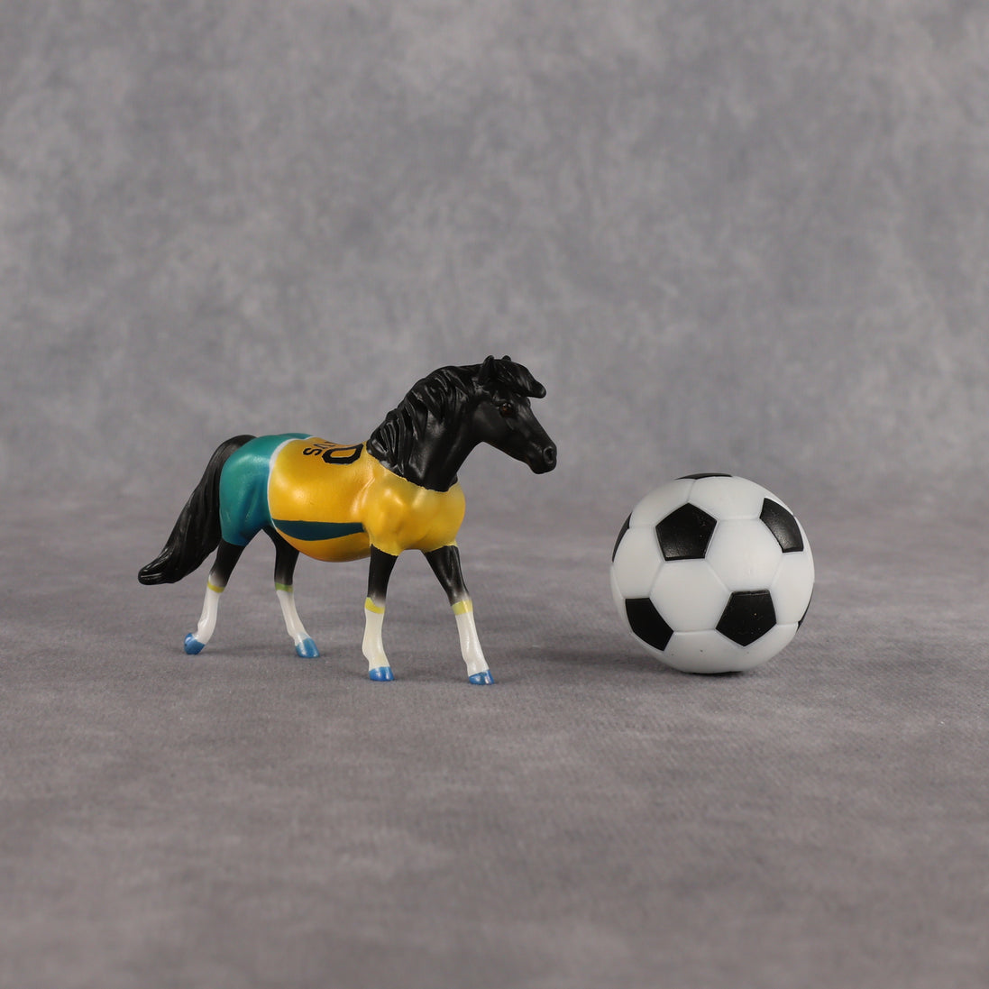Australia OOAK Chip Pony by Enrique Duarte SCD26