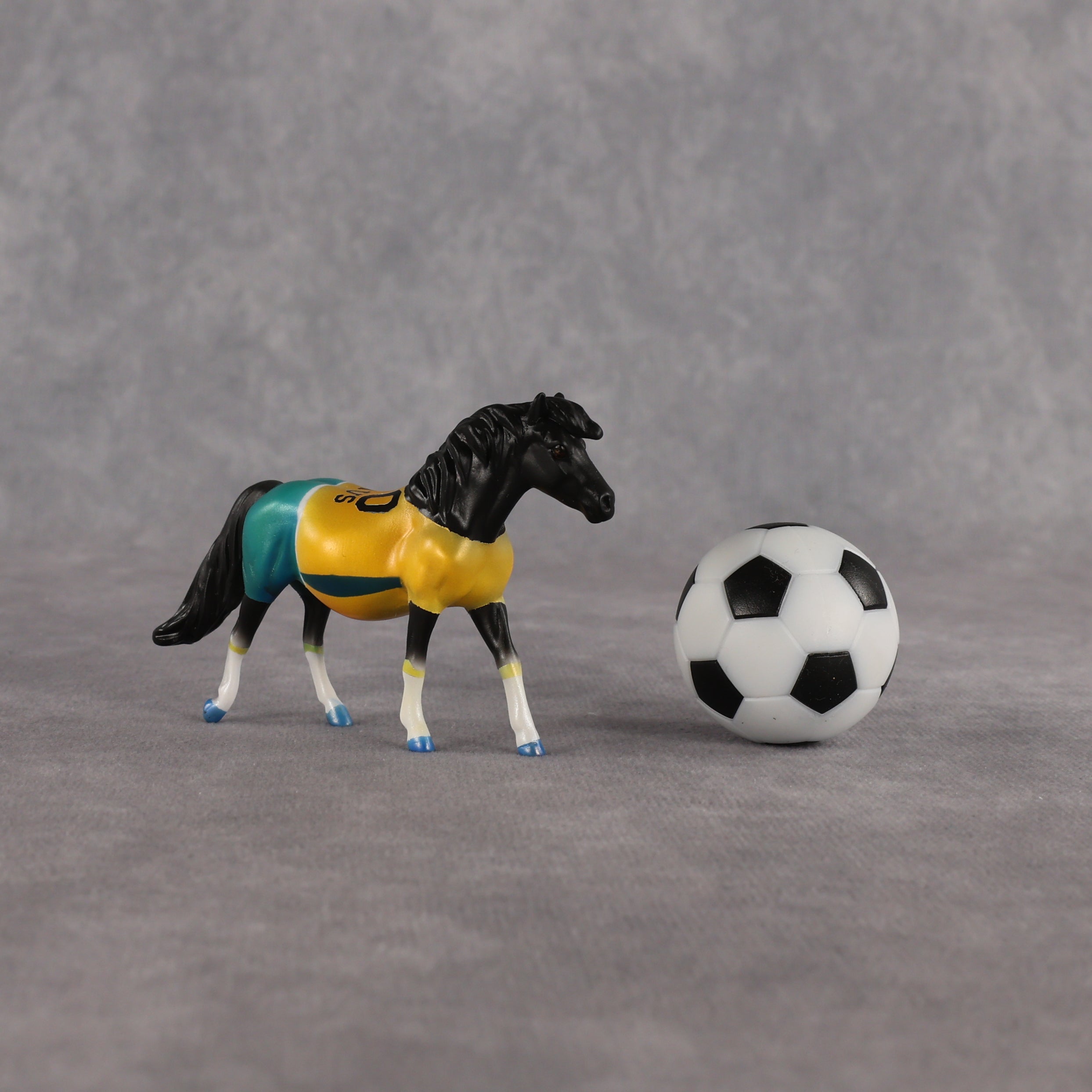 Australia OOAK Chip Pony by Enrique Duarte SCD26