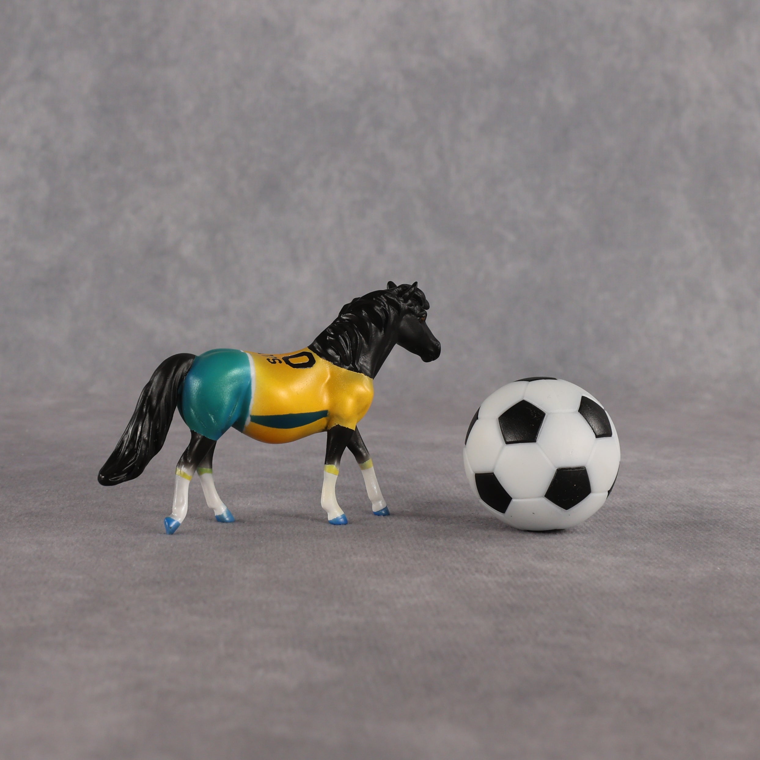 Australia OOAK Chip Pony by Enrique Duarte SCD26
