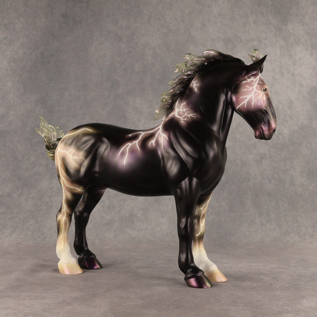Baraq LE-15 FCM Standing Drafter by Ashley Palmer & Melanie Miller EL26