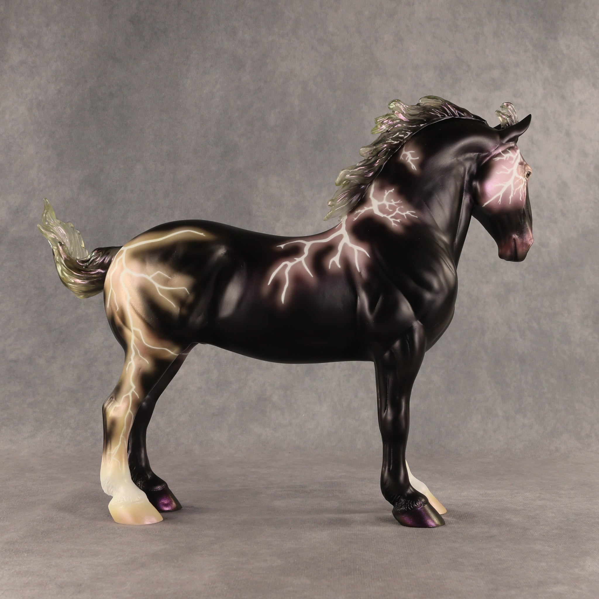 Baraq LE-15 FCM Standing Drafter by Ashley Palmer & Melanie Miller EL26
