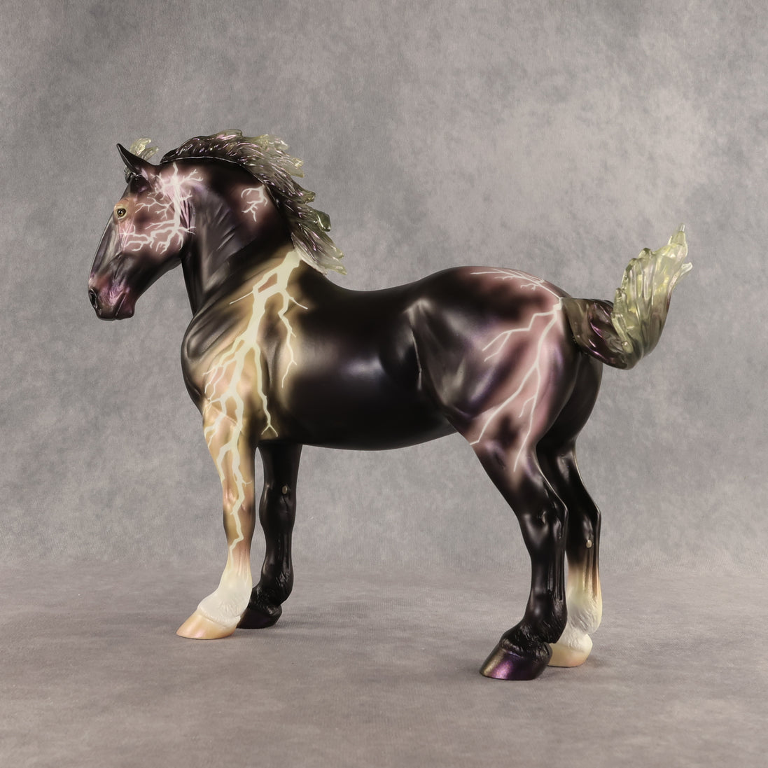 Baraq LE-15 FCM Standing Drafter by Ashley Palmer & Melanie Miller EL26