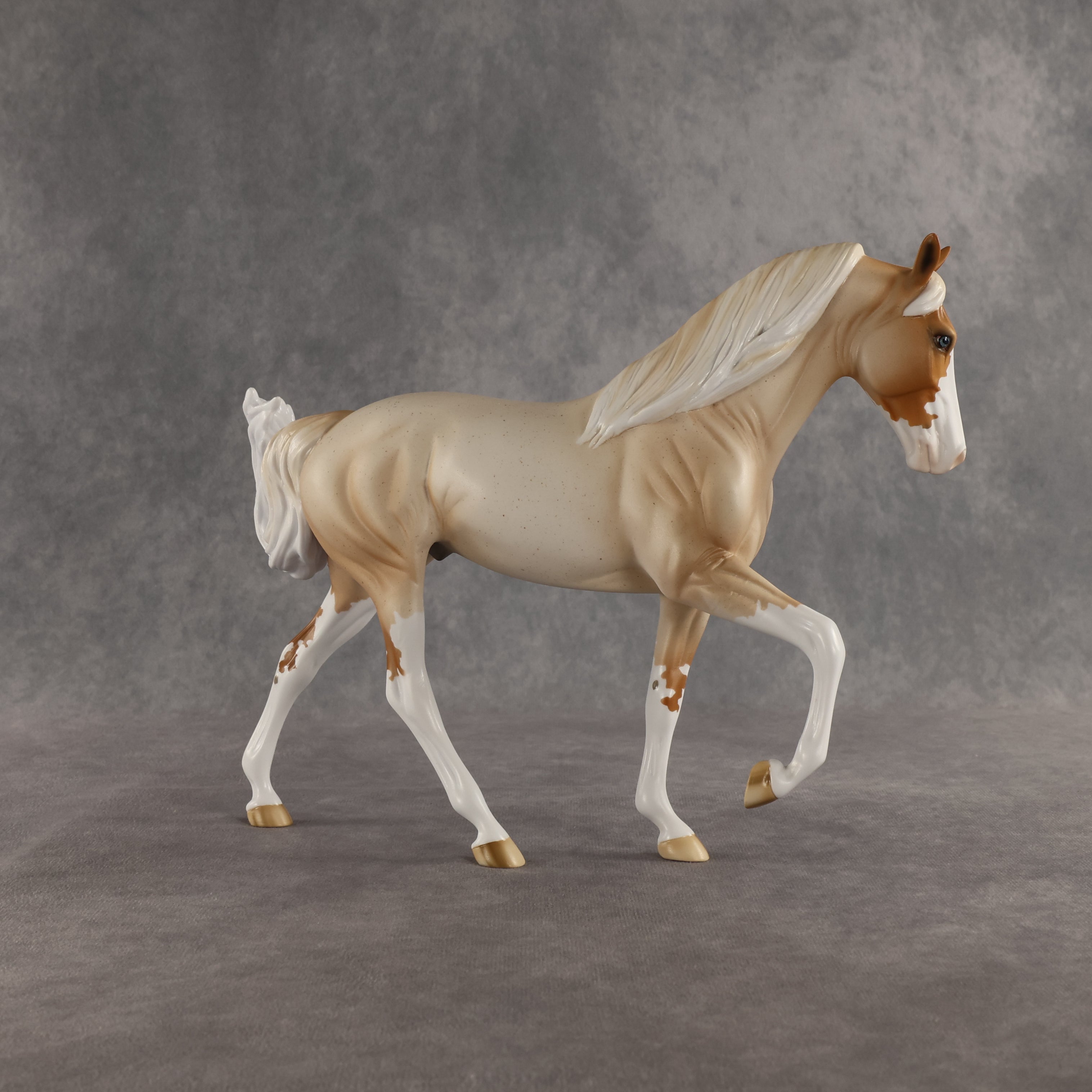 Barefoot on the Beach OOAK FCM Tennessee Walker by Ellen Robbins SHCF26