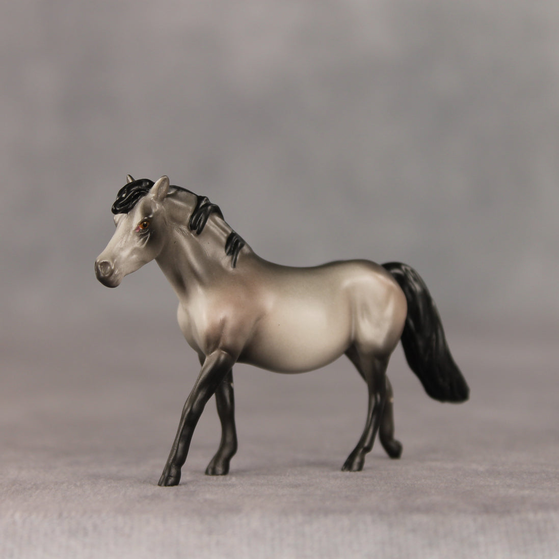 Beau OOAK Chip Pony by Anna Rieck VV26