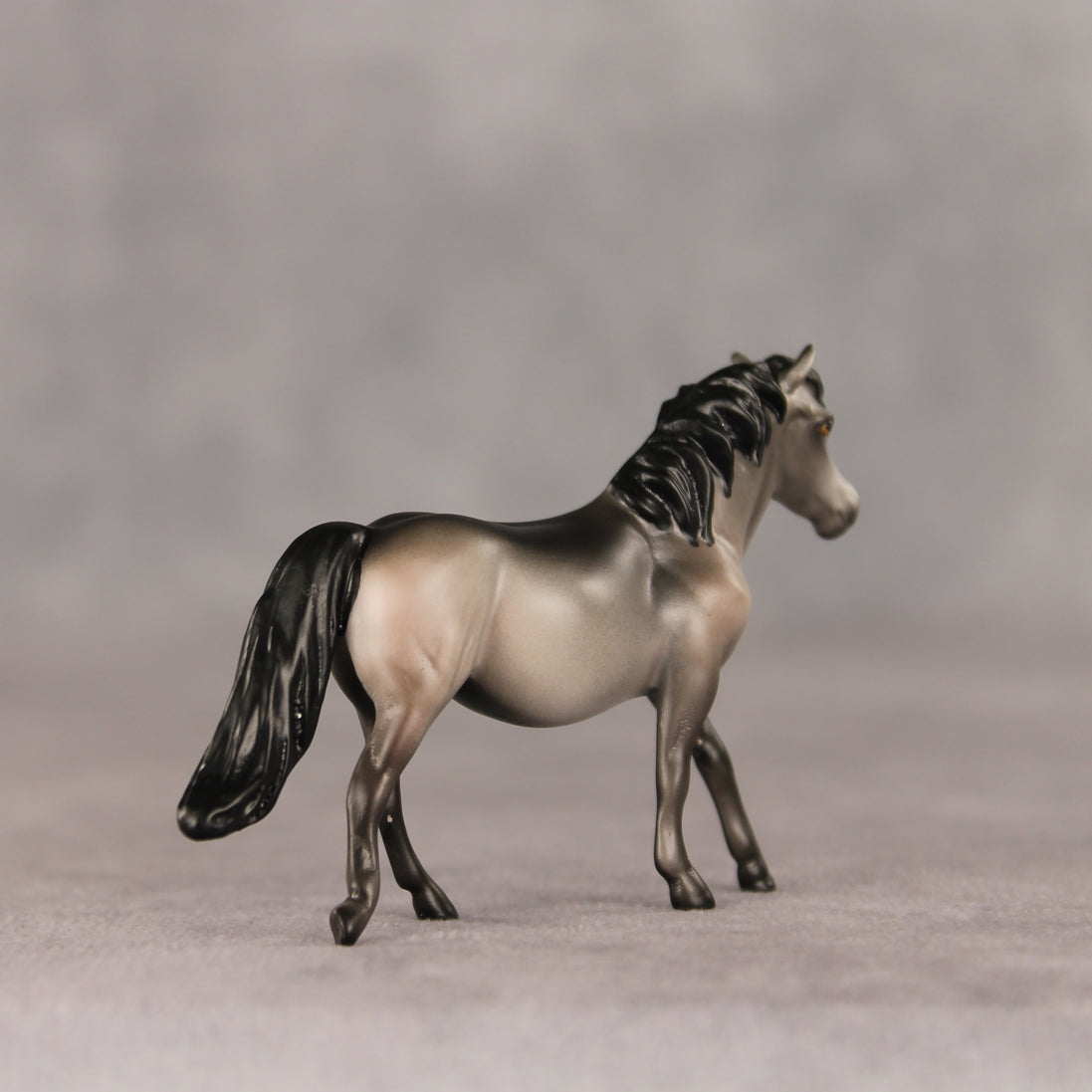 Beau OOAK Chip Pony by Anna Rieck VV26