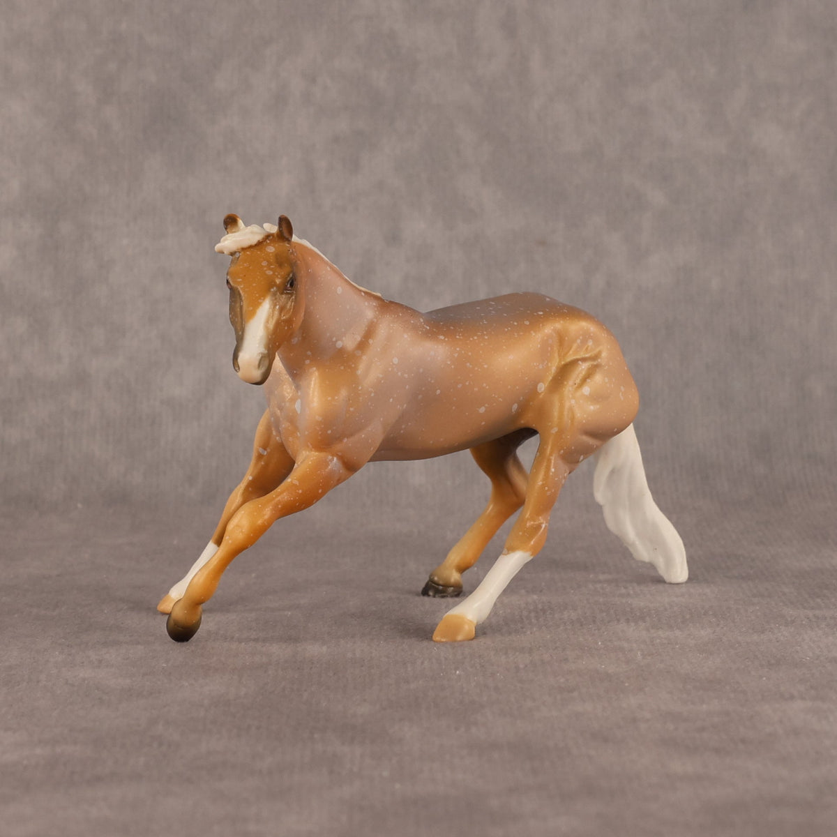 Beep Beep OOAK Chip Cutting Horse by Anna Rieck LHS26