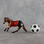 Belgium OOAK Chip Cutting Horse by Enrique Duarte SCD26