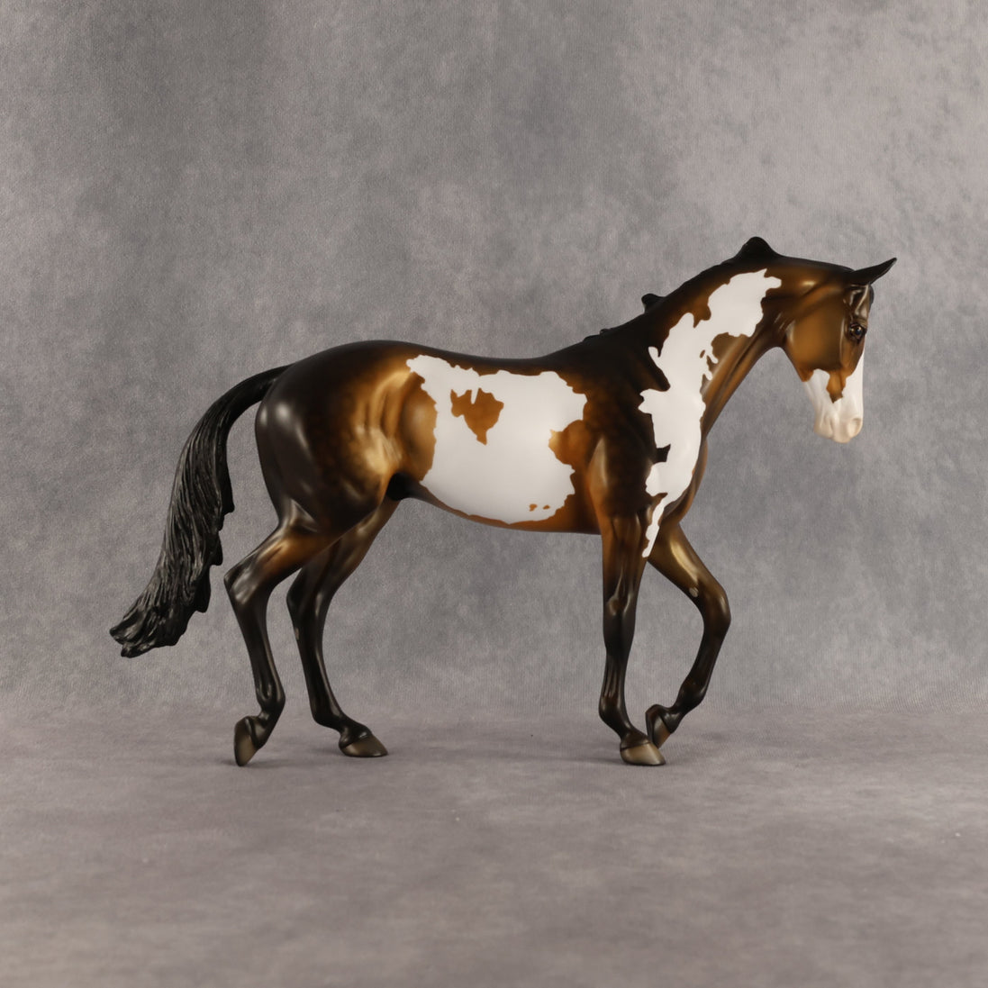 Benjamin OOAK Thoroughbred by Dawn Quick SHCF26