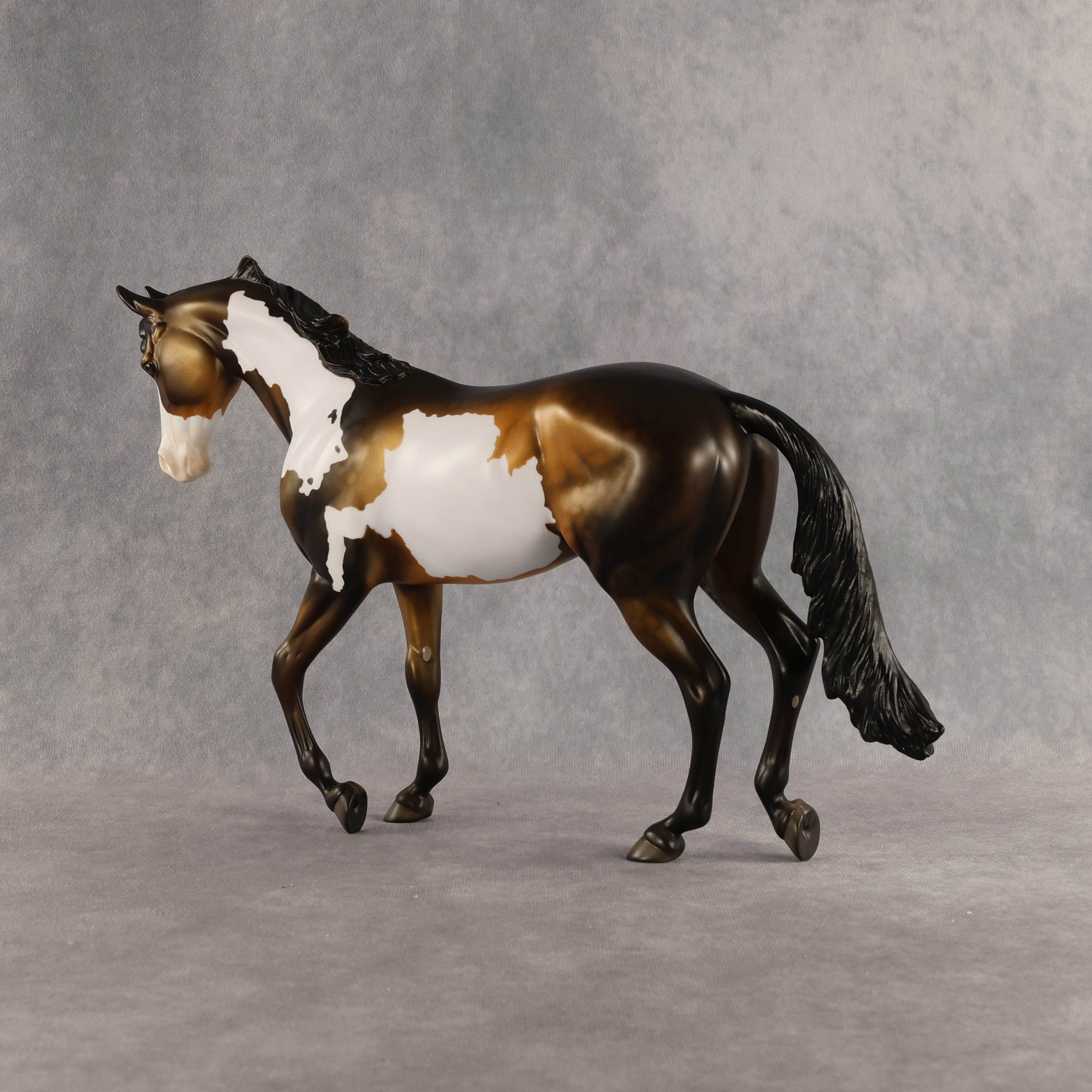 Benjamin OOAK Thoroughbred by Dawn Quick SHCF26