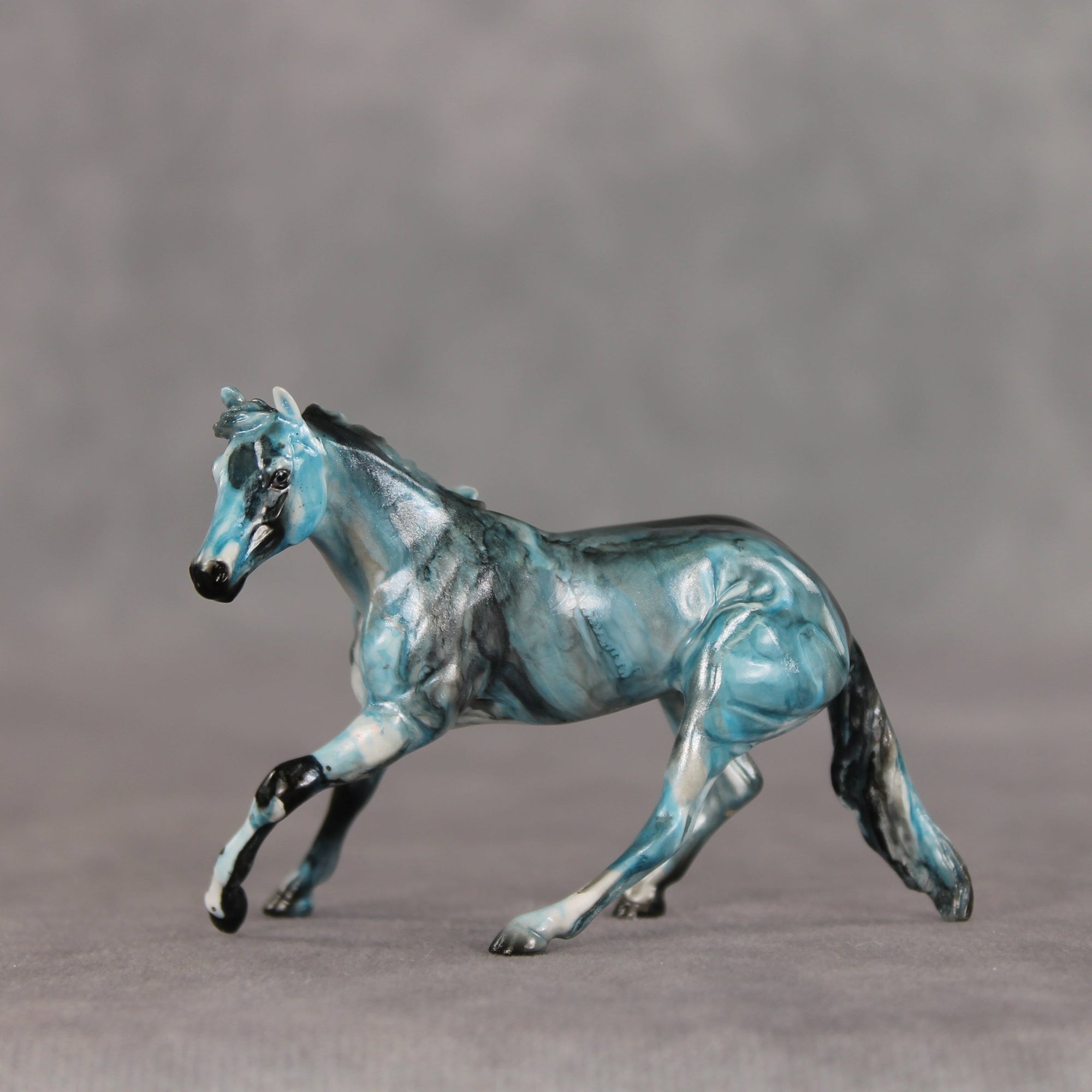 Blue Razz OOAK Chip Cutting Horse by Julie Keim VV26
