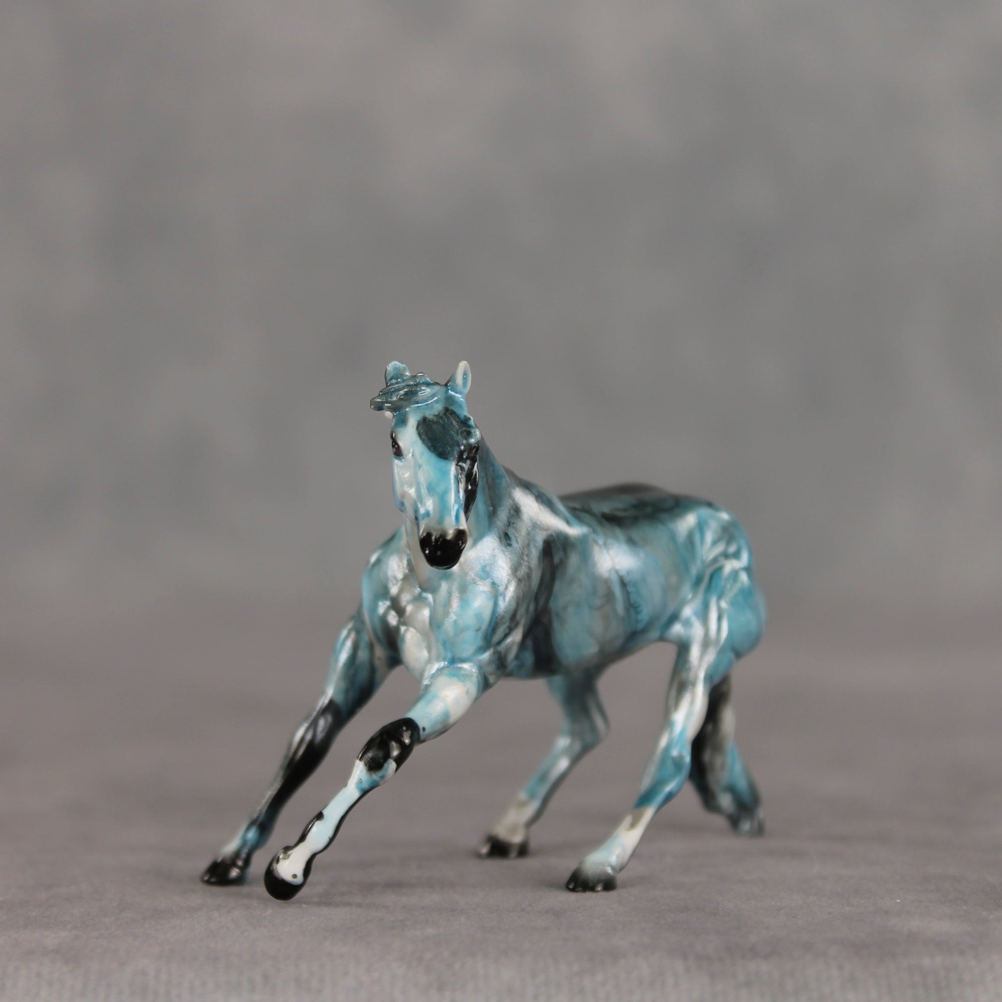 Blue Razz OOAK Chip Cutting Horse by Julie Keim VV26