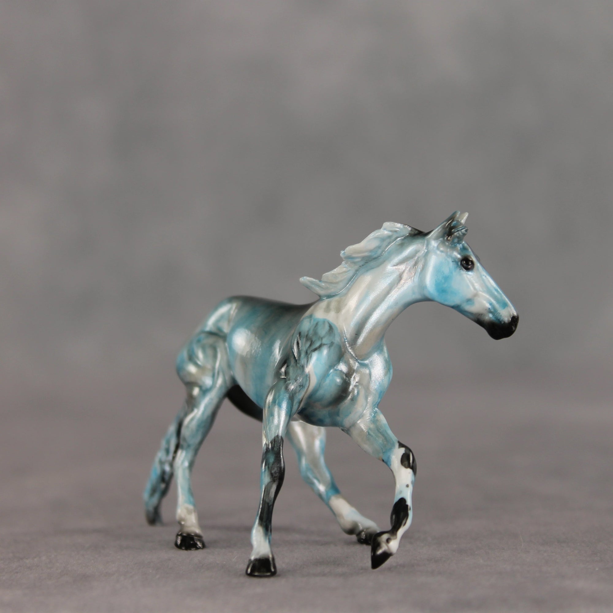 Blue Razz OOAK Chip Cutting Horse by Julie Keim VV26