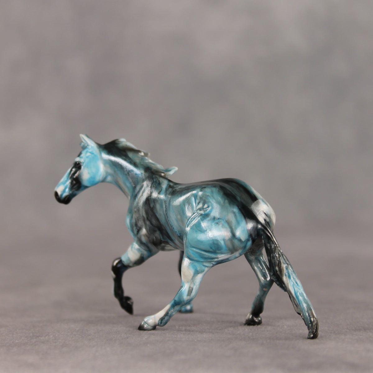Blue Razz OOAK Chip Cutting Horse by Julie Keim VV26