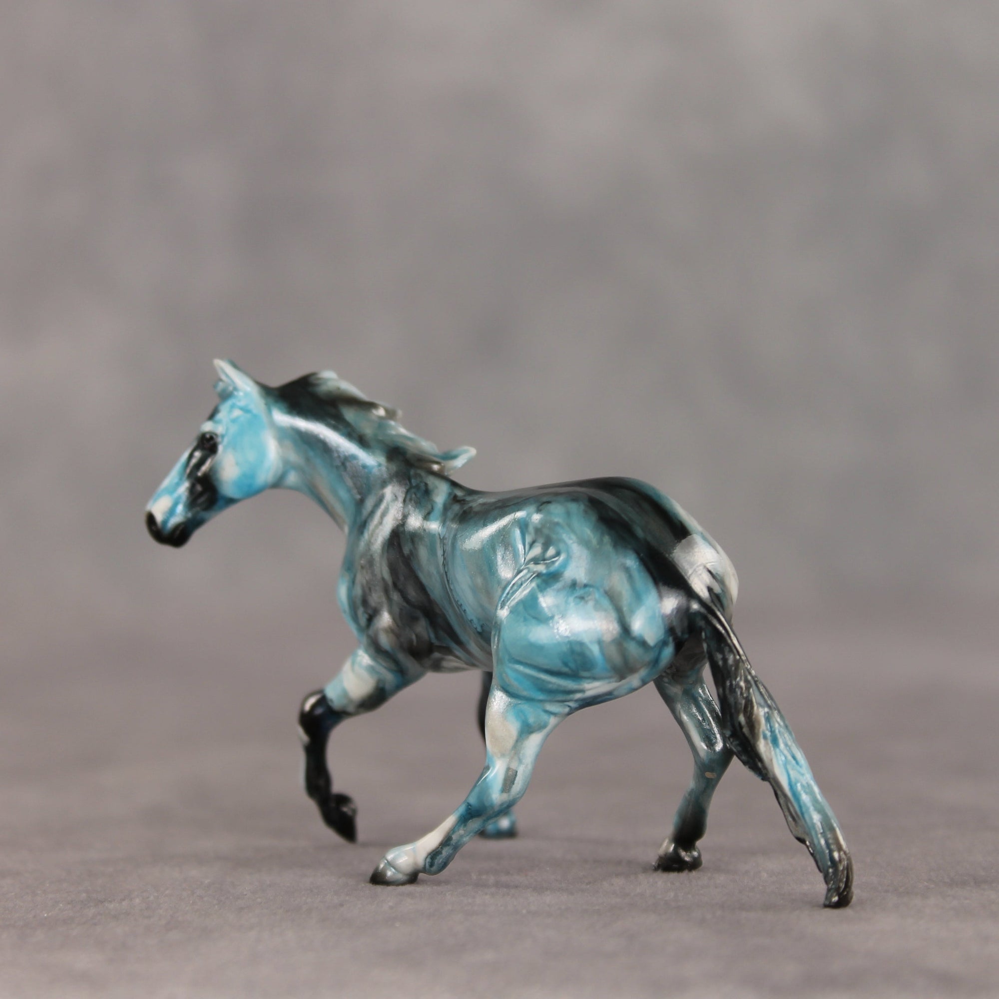Blue Razz OOAK Chip Cutting Horse by Julie Keim VV26