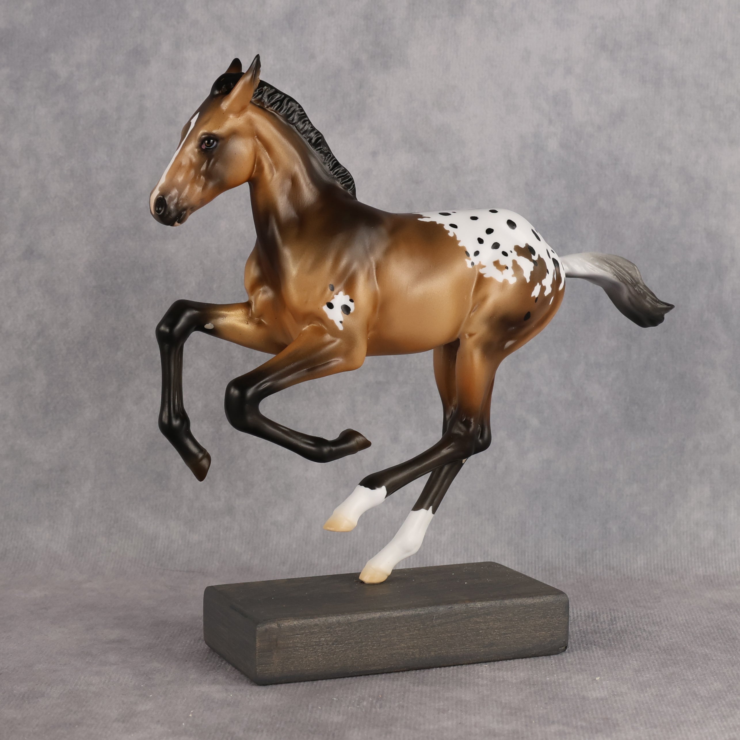 Blustery LE-7 FCM Pimento by Ashley Palmer EL26