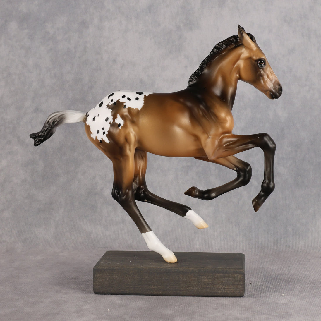 Blustery LE-7 FCM Pimento by Ashley Palmer EL26