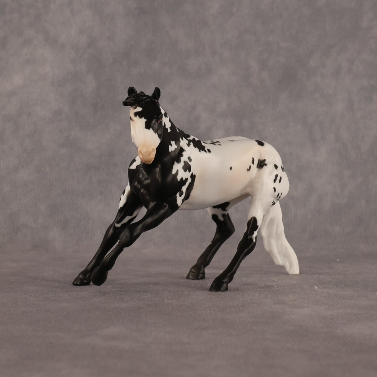 Bonjour OOAK Chip Cutting Horse by Alex Fortman LHS26