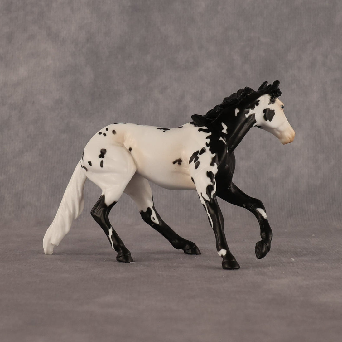 Bonjour OOAK Chip Cutting Horse by Alex Fortman LHS26