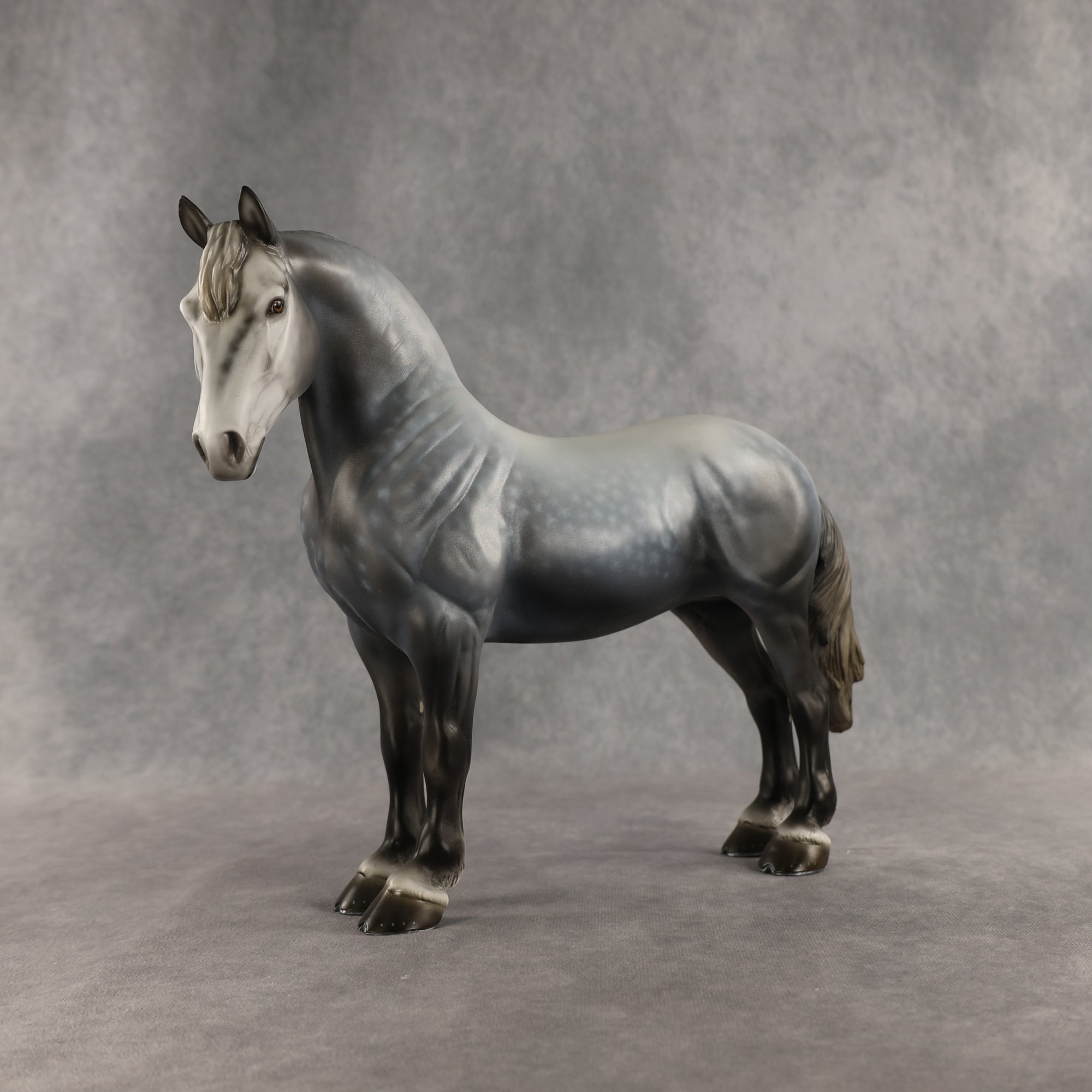 Bonnie LE-30 FCM Standing Drafter by Ellen Robbins SHCF26