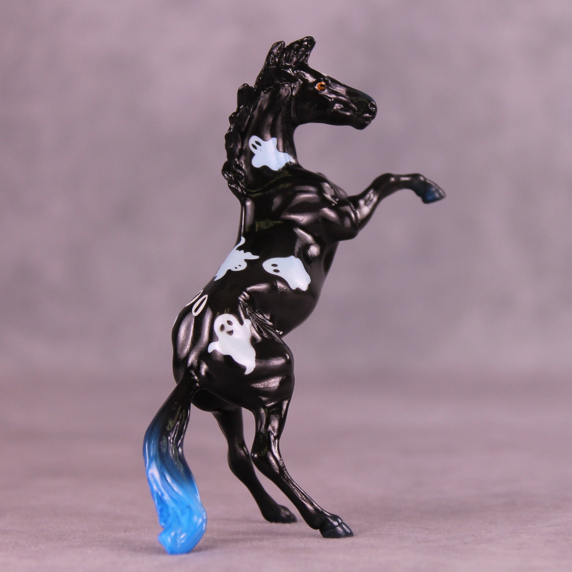 Booooo OOAK Chip Mustang by Kike (Enrique) Duarte MM25 Group B