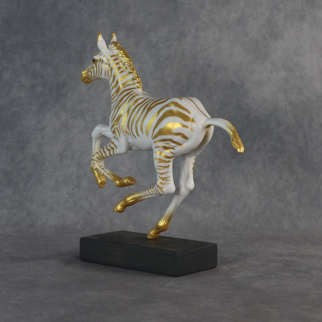 Illuminate LE-5 FCM Pimento by Jess Hamill & Melanie Miller EQ26