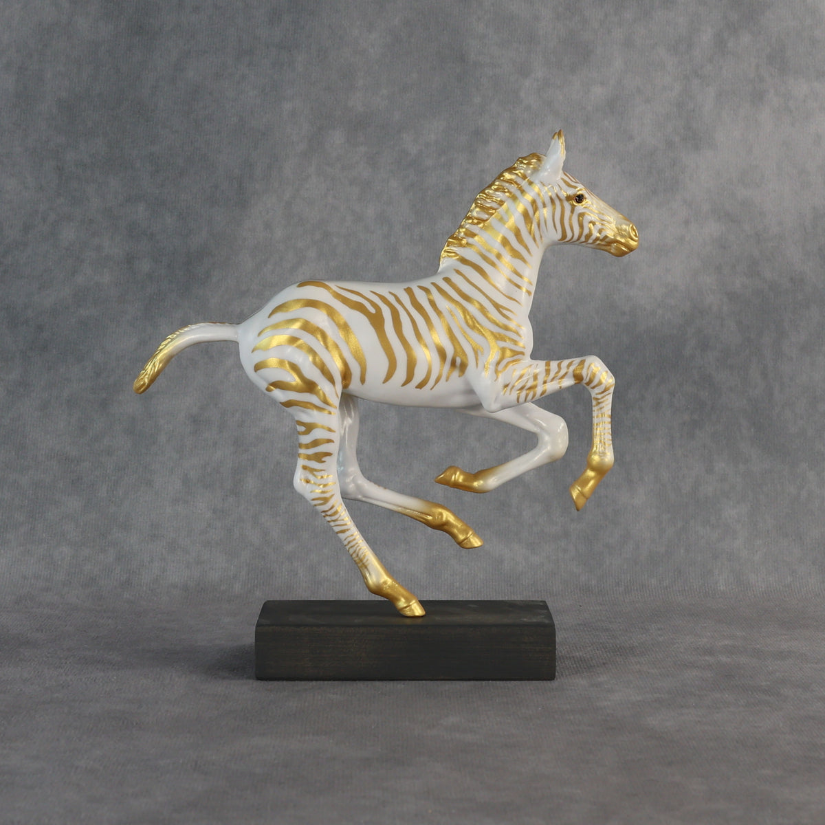 Illuminate LE-5 FCM Pimento by Jess Hamill & Melanie Miller EQ26