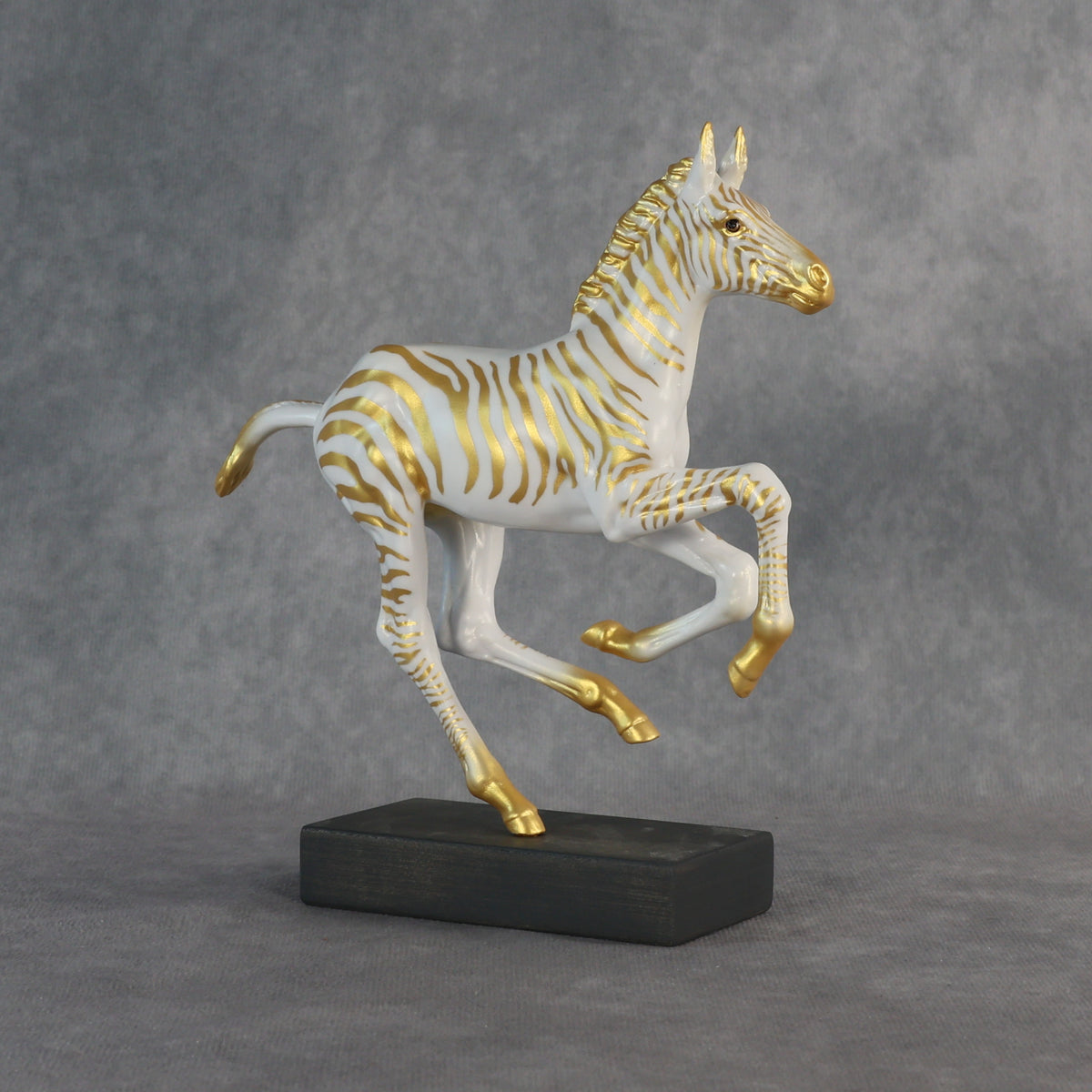 Illuminate LE-5 FCM Pimento by Jess Hamill & Melanie Miller EQ26