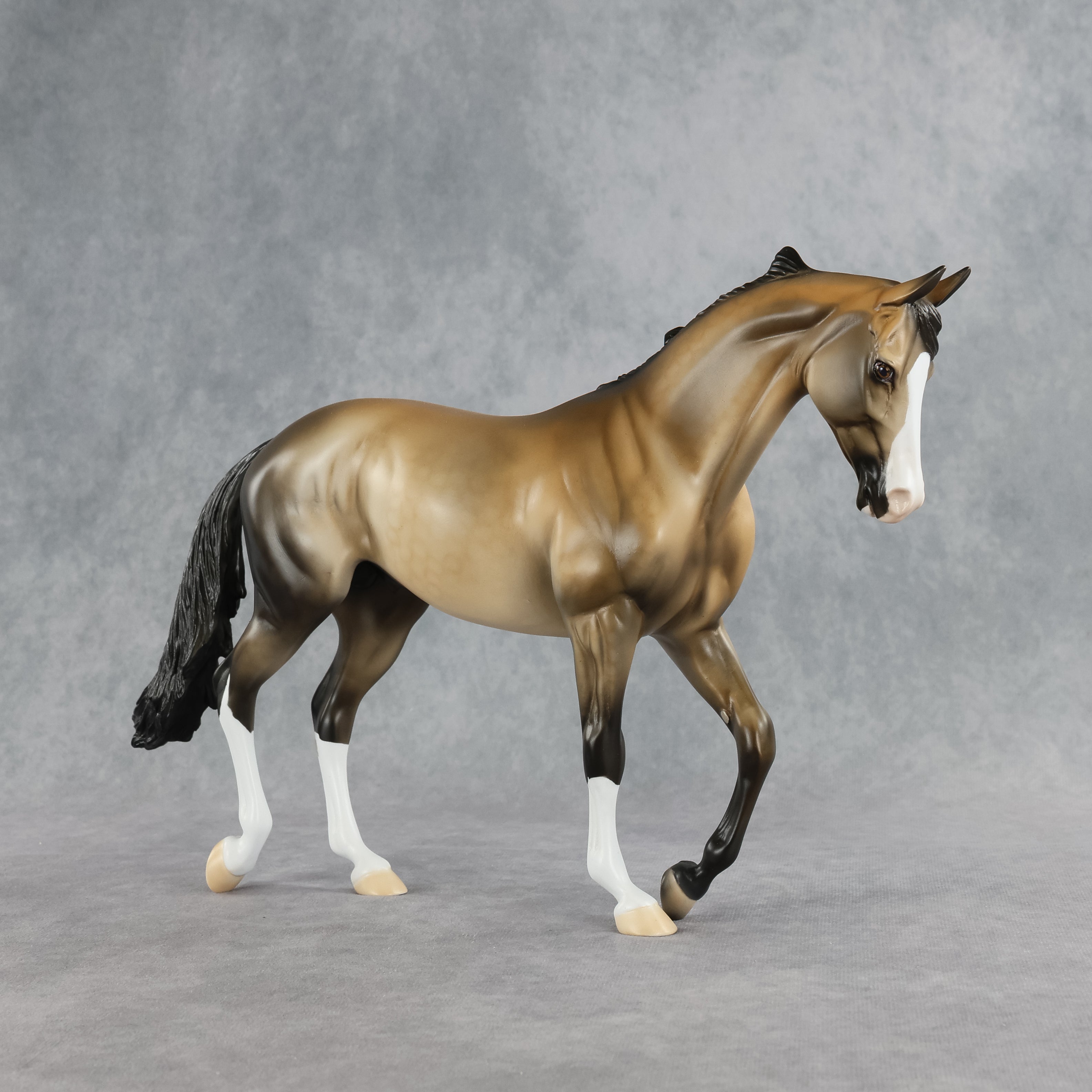 Bullseye OOAK Thoroughbred by Dawn Quick DDOOAKs26