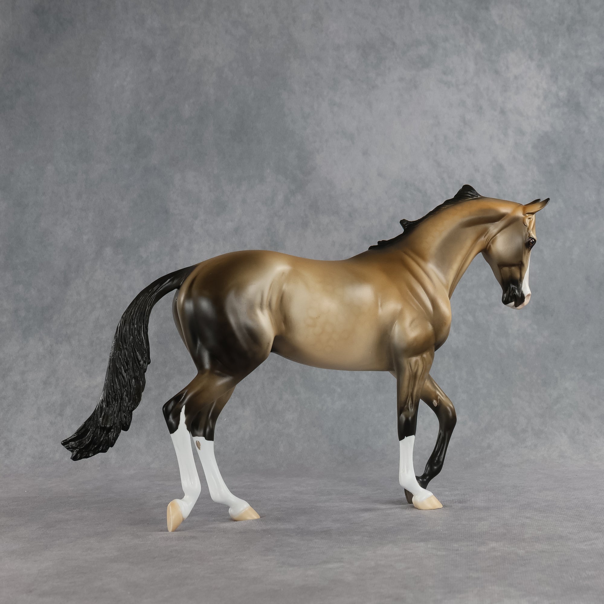 Bullseye OOAK Thoroughbred by Dawn Quick DDOOAKs26