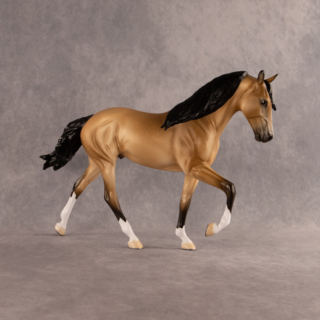 Captain Kidd LE-15 FCM Tennessee Walker by Ellen Robbins YP26