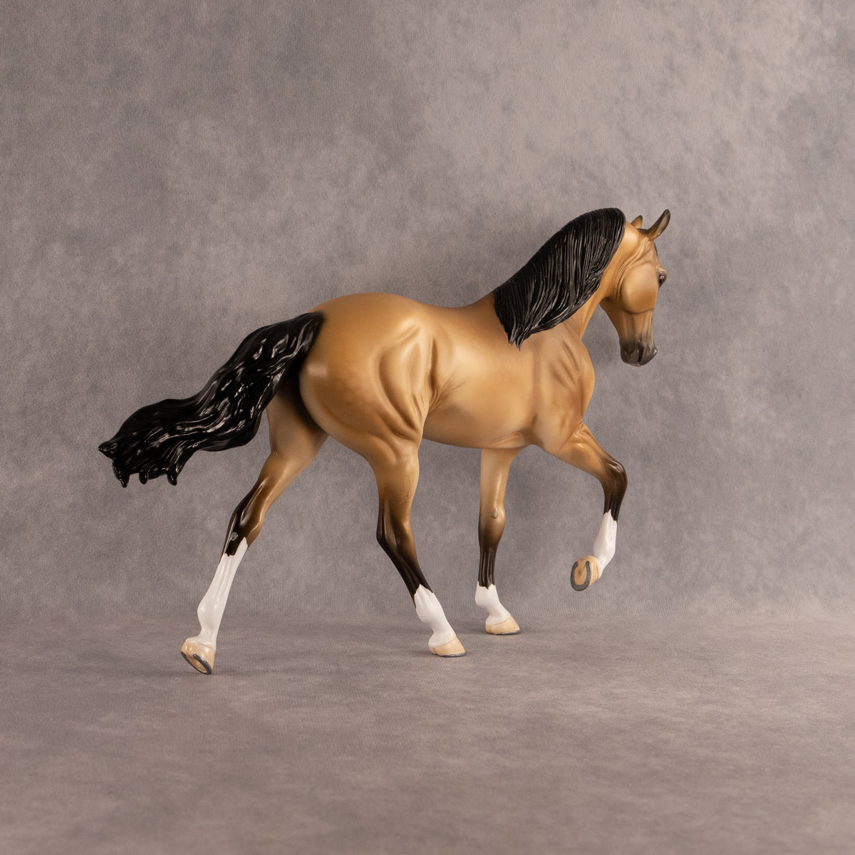 Captain Kidd LE-15 FCM Tennessee Walker by Ellen Robbins YP26