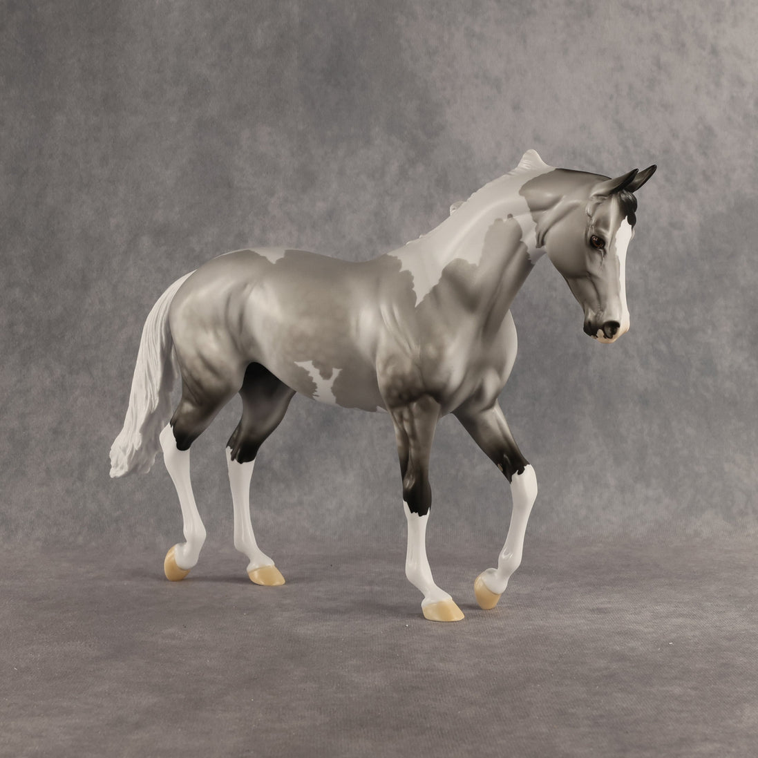 Celebration OOAK Thoroughbred by Dawn Quick SHCF26