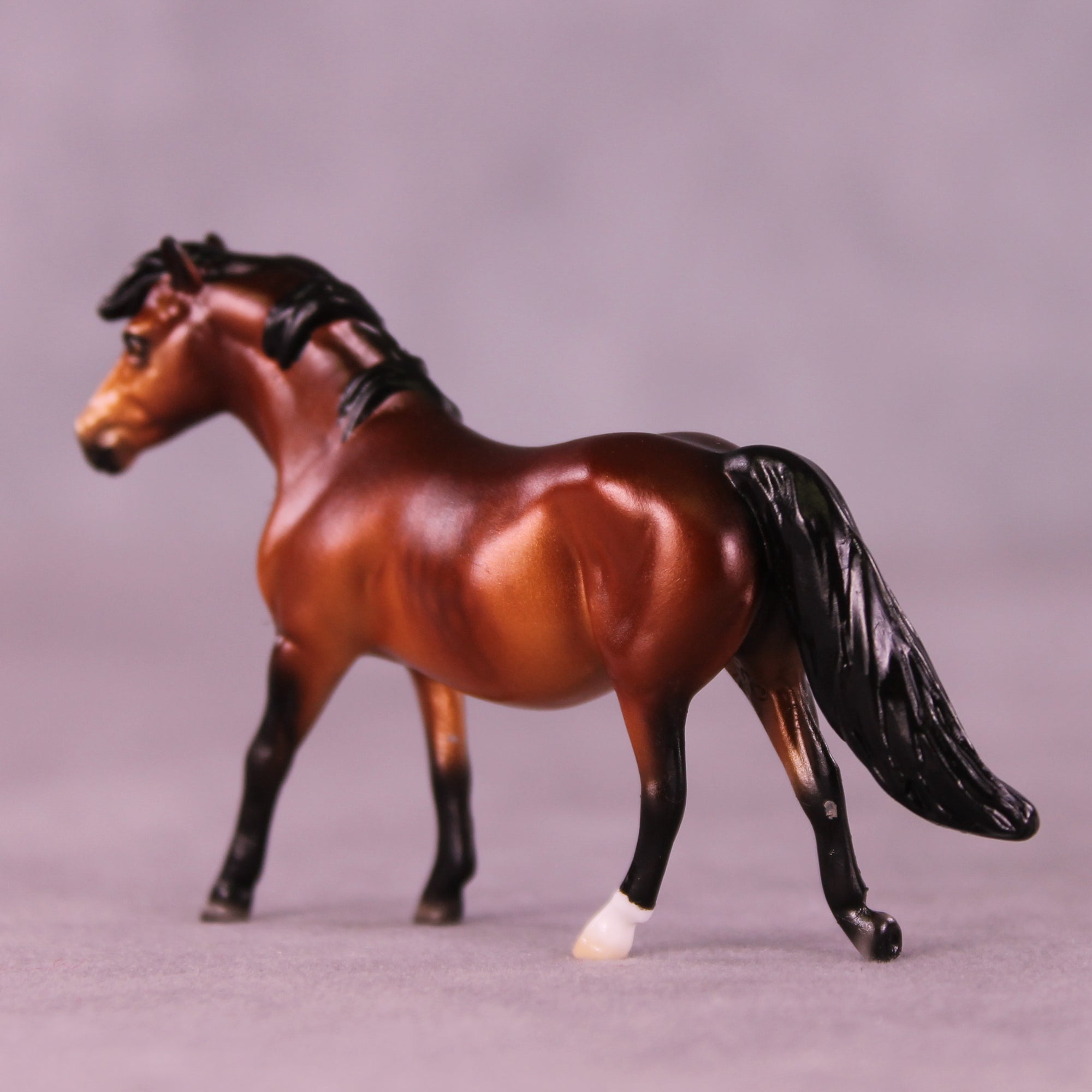 Clotho LE-10 Chip Pony by Ellen Robbins CL25