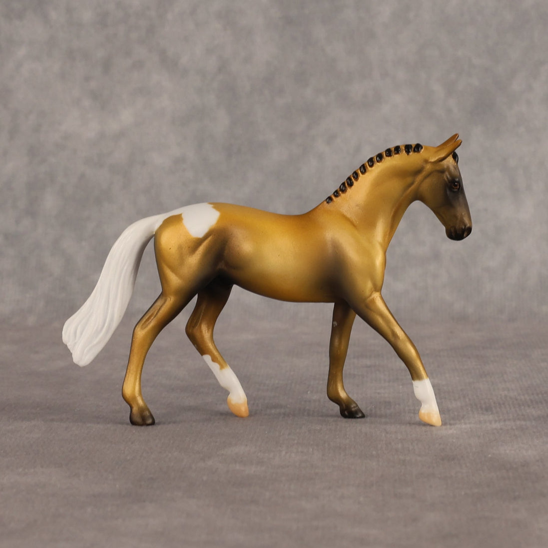 Conspiracy Theory OOAK Chip Warmblood by Alex Fortman EQ26