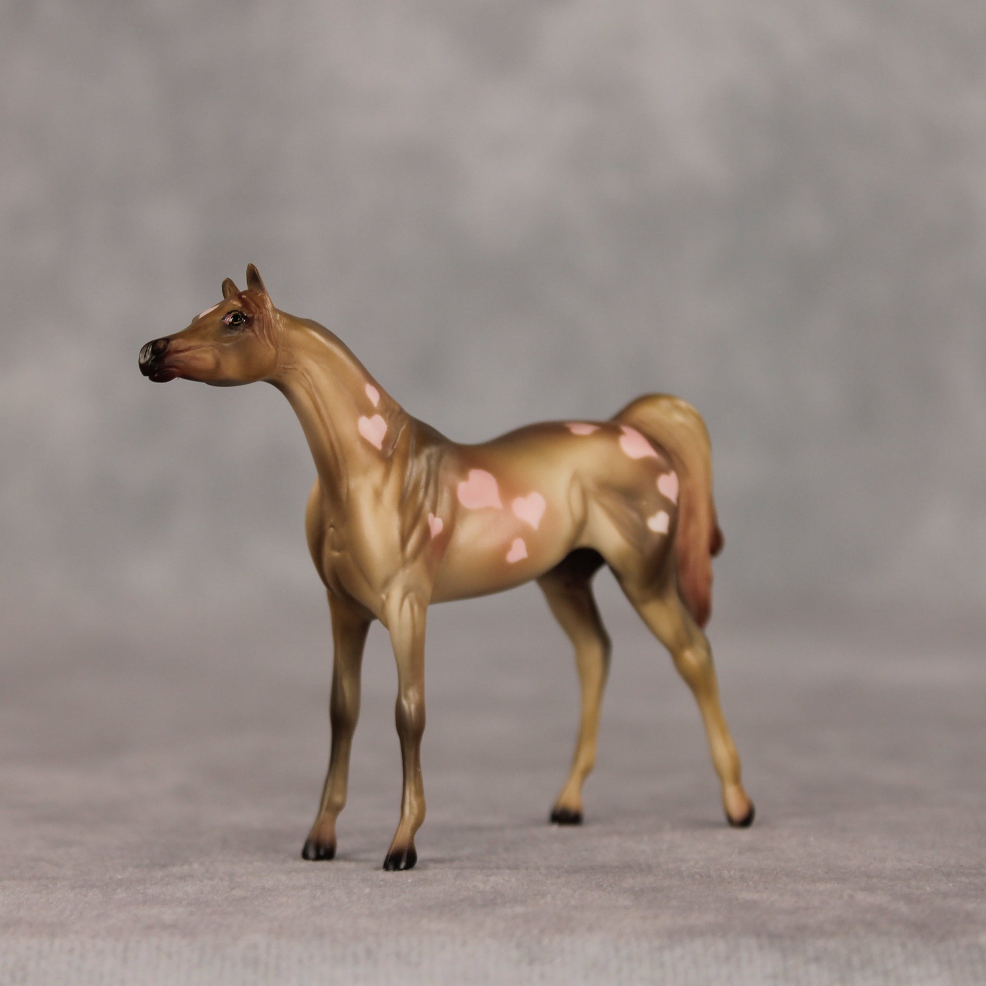 Cupcakes OOAK Chip Arabian by Julie Keim VV26
